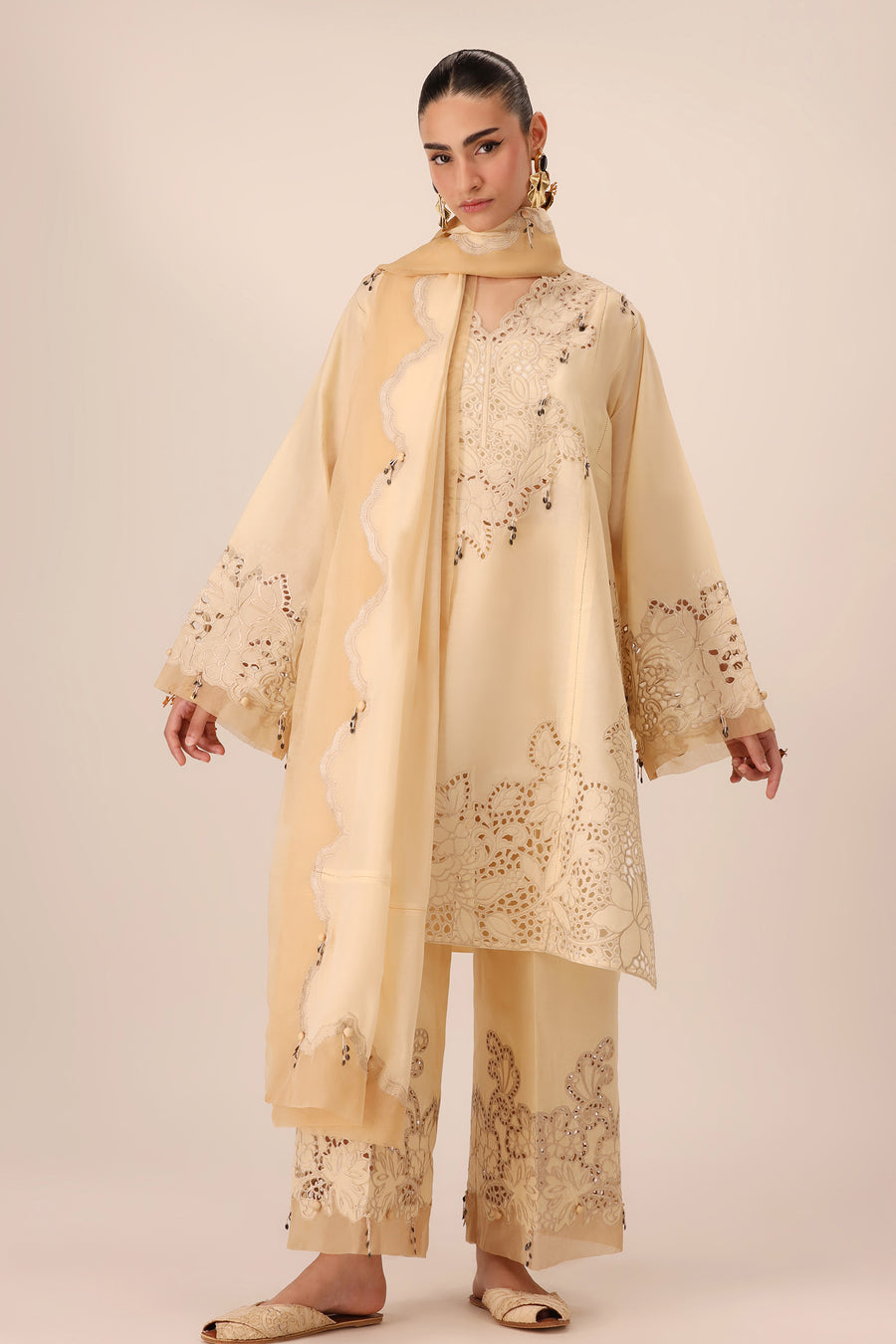 Retail Price: 24,950/-PKR