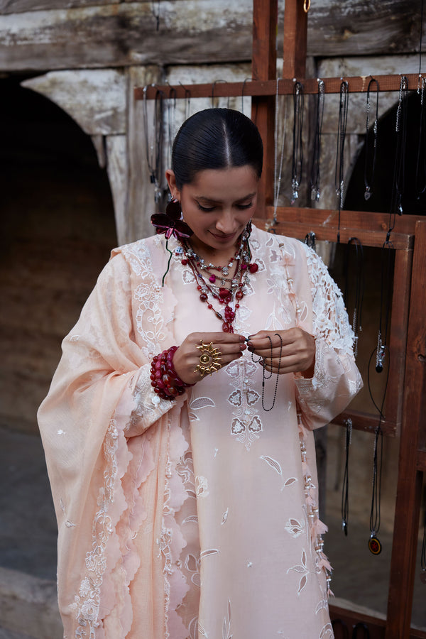 NOORAI (EL26-06 A) - ELAN