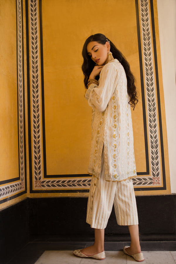 MILKY JADE (EVI-180229) - ELAN