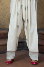 PEPAL GIRAH (EVI-18012) - ELAN