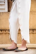 SHAHNOOR (EV-1711118) - ELAN