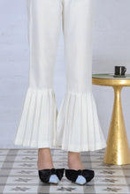 FRILLED FANTASY (EVT 48) - ELAN